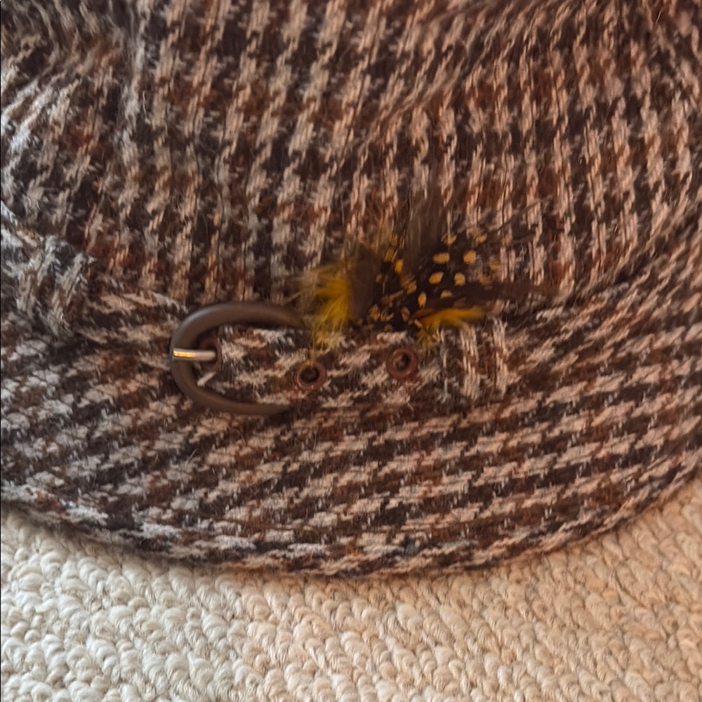 Stylish Houndstooth Hat with Feather Accent
